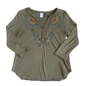 Anthropologie green peasant embroidered three quarter sleeve shirt Size Small